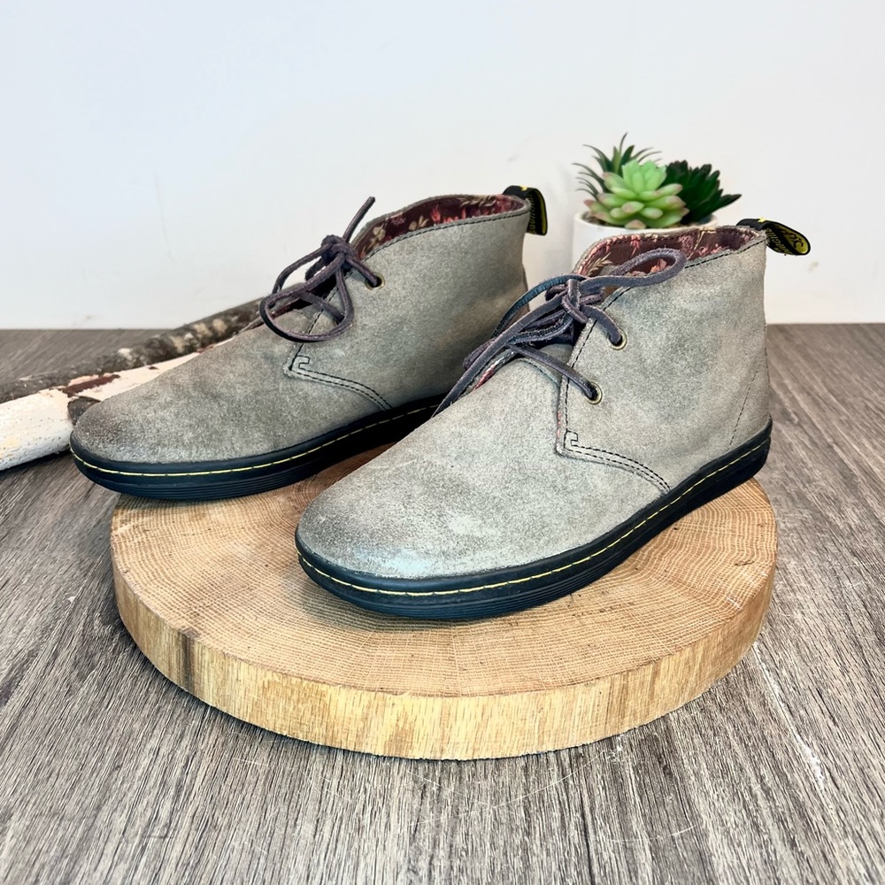 *Dr. Martens | Henny Tan Suede Chukka Boots Size 8